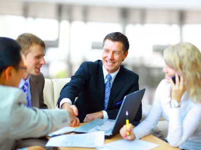 Bí quyết thuyết phục khách hàng hiệu quả nhất Bí quyết thuyết phục khách hàng hiệu quả nhất